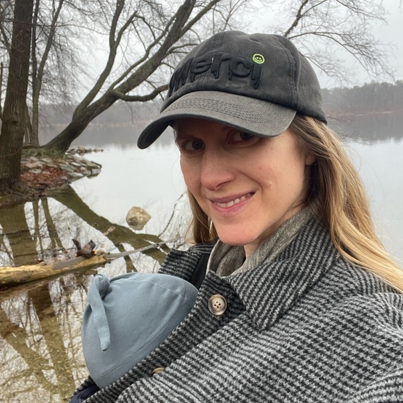 Meet your Posher, Josie - Picture 3 of 3